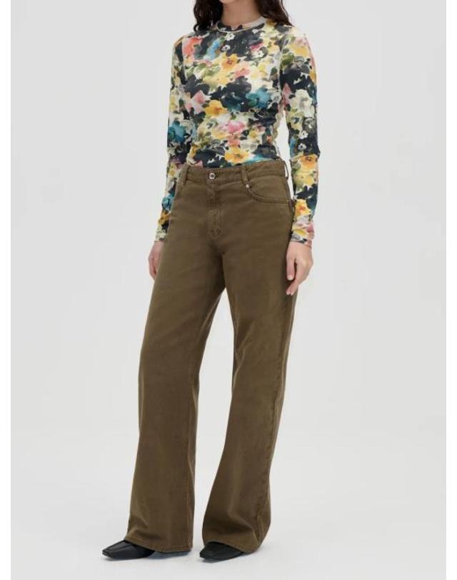 스티네고야 [해외직구] 26FW 스티네 고야 스트레이트 팬츠 SGAW26P1972453EPHEMERALBLOOM Beige 착용컷