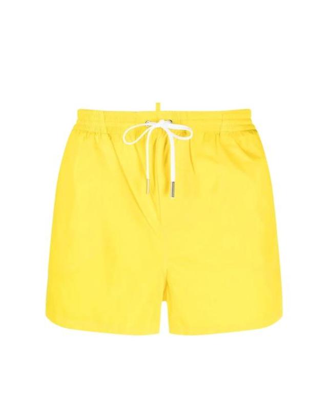 디스퀘어드2 [해외직구] 25SS 디스퀘어드2 비치웨어 D7B644550720 YELLOW 착용컷