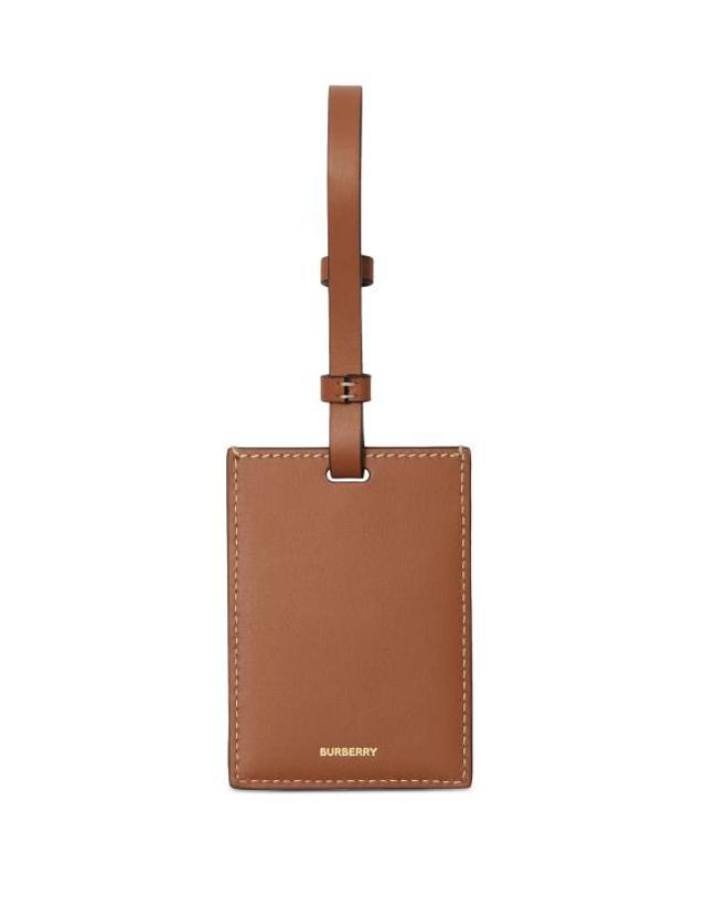 버버리 [해외직구] 25FW 버버리 체크 러기지 택 8073976 A7026 BROWN 착용컷
