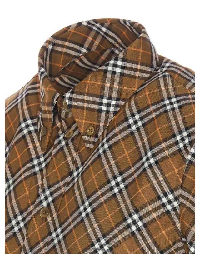 버버리 [해외직구] 24FW 버버리 블라우스 8098251 Brown 착용컷