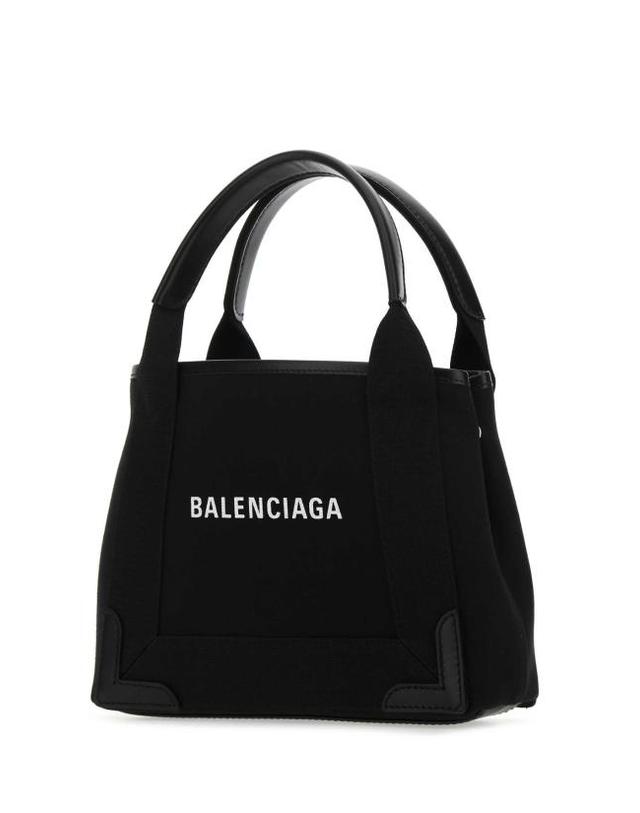 발렌시아가 [해외직구] 24FW 발렌시아가 NAVY 카바스 XS 백 3903462HH3N 1000 Black 착용컷
