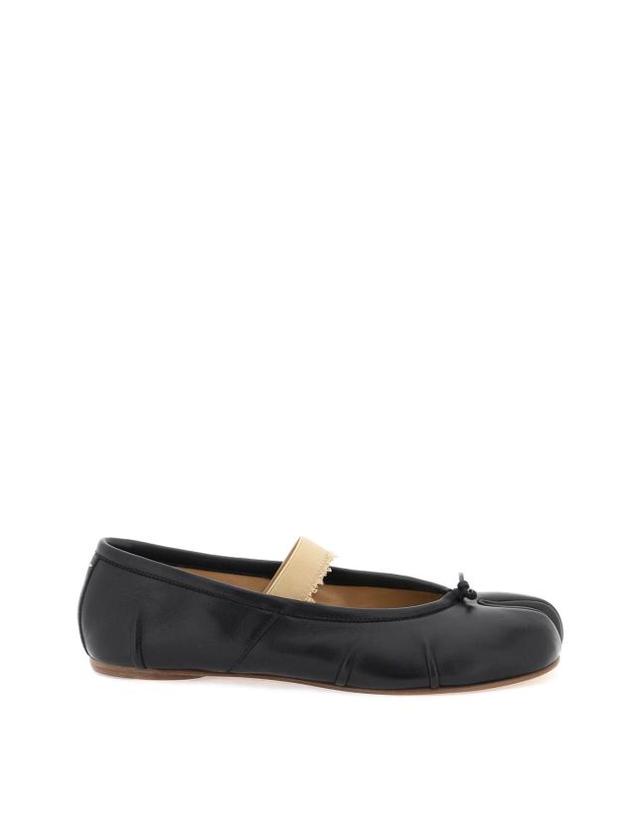 메종 마르지엘라 [해외직구] 25FW 마르지엘라 플랫 슈즈 S39WZ0104P6853 HA334 BLACK NUDE 착용컷