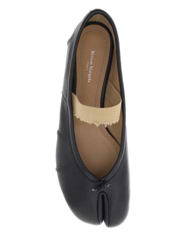 메종 마르지엘라 [해외직구] 25FW 마르지엘라 플랫 슈즈 S39WZ0104P6853 HA334 BLACK NUDE 착용컷