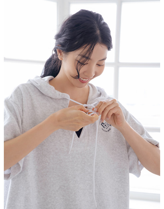 니티나 테리 후드 원피스 M/GY 착용컷