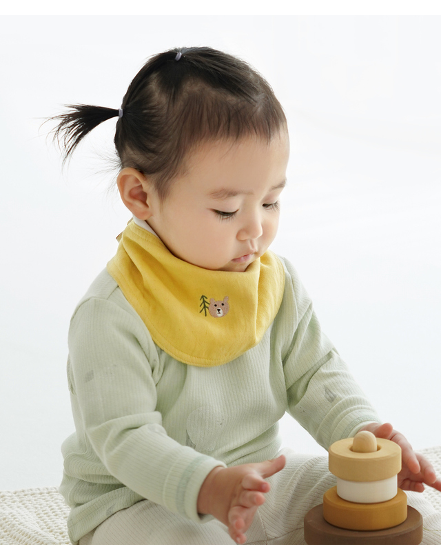 밤부베베 [밤부베베] 동물숲 양면 거즈턱받이(스카프빕 겸용) 착용컷