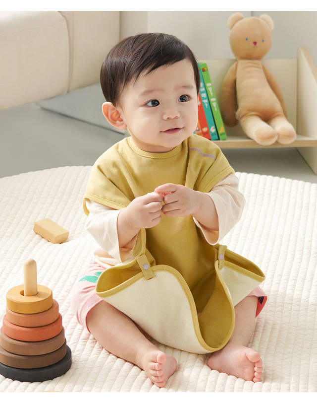 밤부베베 [밤부베베] 맘마 점보턱받이 착용컷