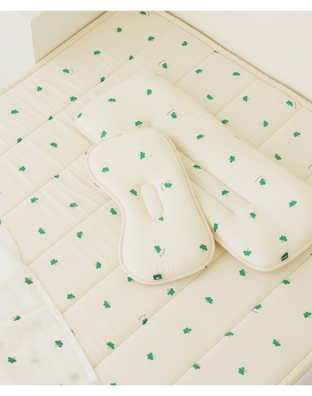 밤부베베 [밤부베베] 얌얌쑥쑥 포시즌 쿨매트_리버시블_S(싱글) (110x200cm) 착용컷