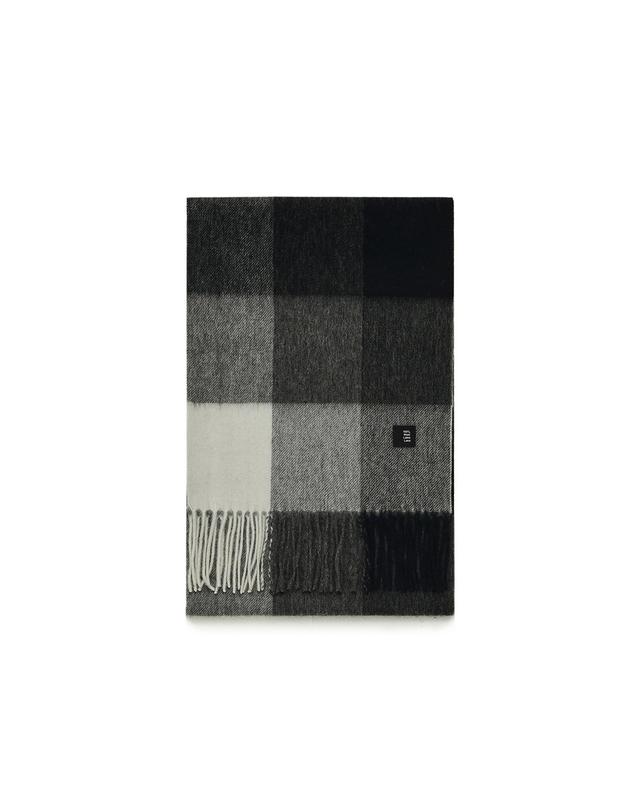 벨지 울 100 체크 머플러 [Thames Grey] 아이보리 착용컷