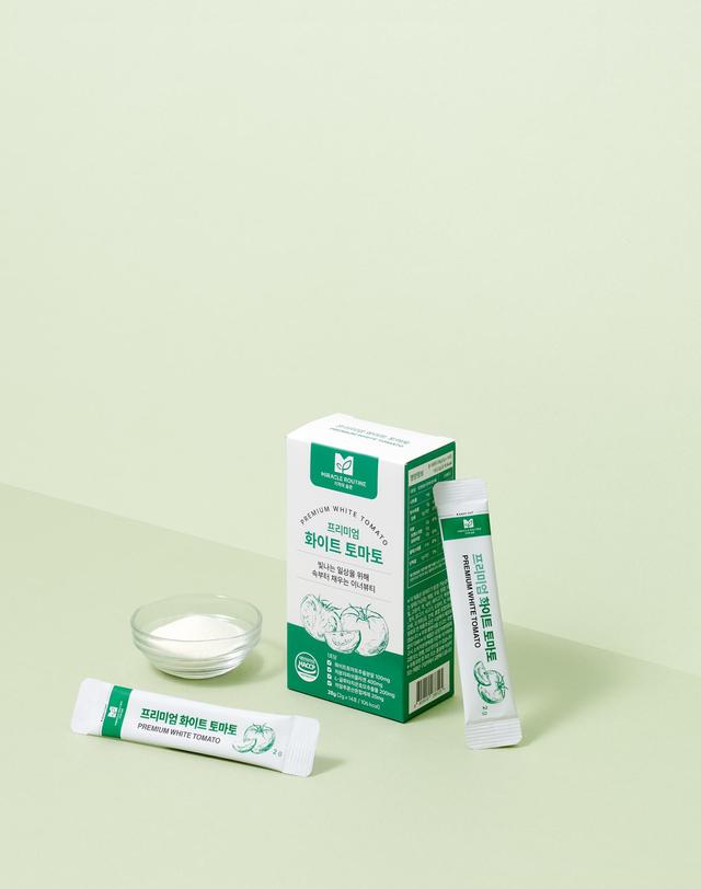 미라클루틴 프리미엄 화이트 토마토 / 14포 콜라겐 히알루로산 이너뷰티 착용컷