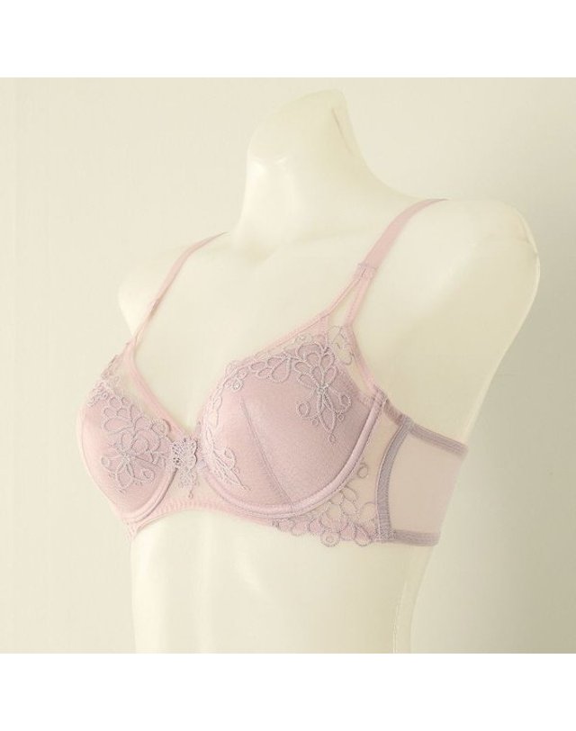비너스 VENUS [갤러리아] 이월상품 착용감 좋은 엔젤망 자수 몰드브라A~D컵 2종택1 VBR1494 착용컷