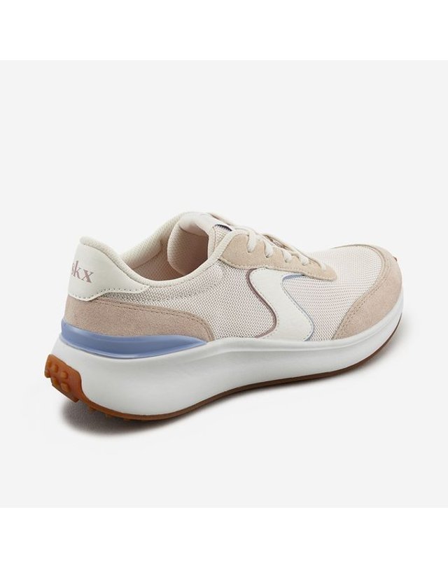 SKECHERS [갤러리아] [스케쳐스USA] 여성 레트로 리바이벌 SC0WFCFY121 TW 착용컷