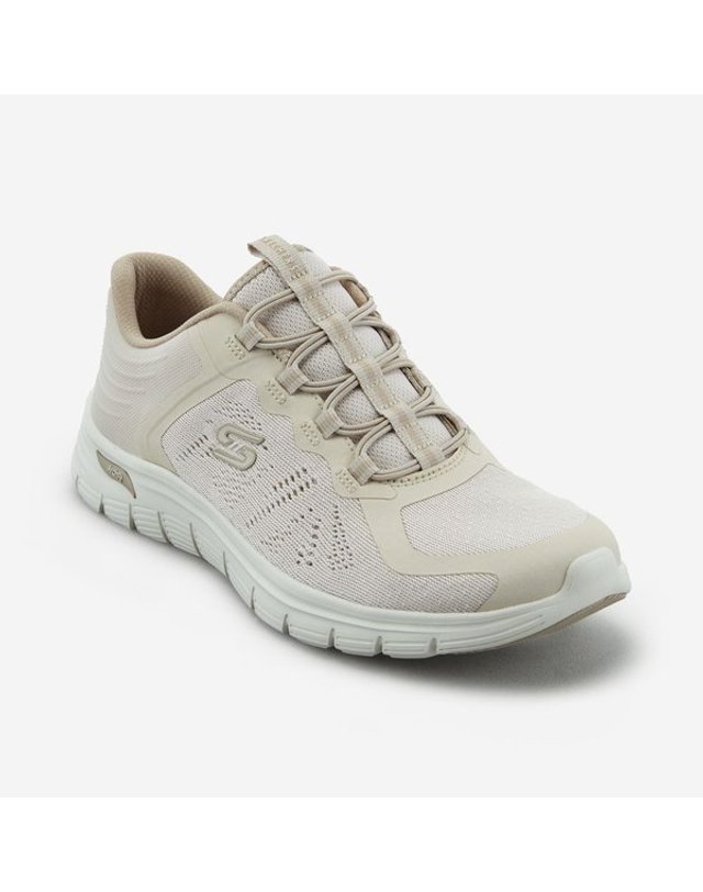SKECHERS [갤러리아] 스케쳐스 여성 슬립온 아치핏 비스타 2종-J 착용컷