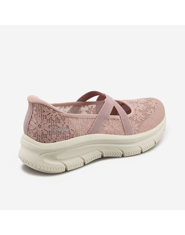 SKECHERS [갤러리아] [스케쳐스 USA] 여성 아치핏 모던 컴포트 디럭스(슬립인스) SC0WFCGX172 J 착용컷