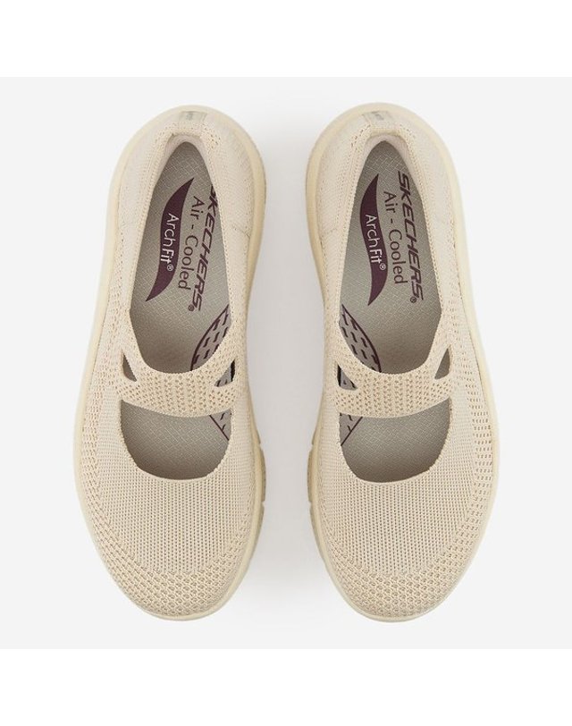 SKECHERS [갤러리아] 스케쳐스USA 여성 아치핏 모던디럭스 2종-TW 착용컷