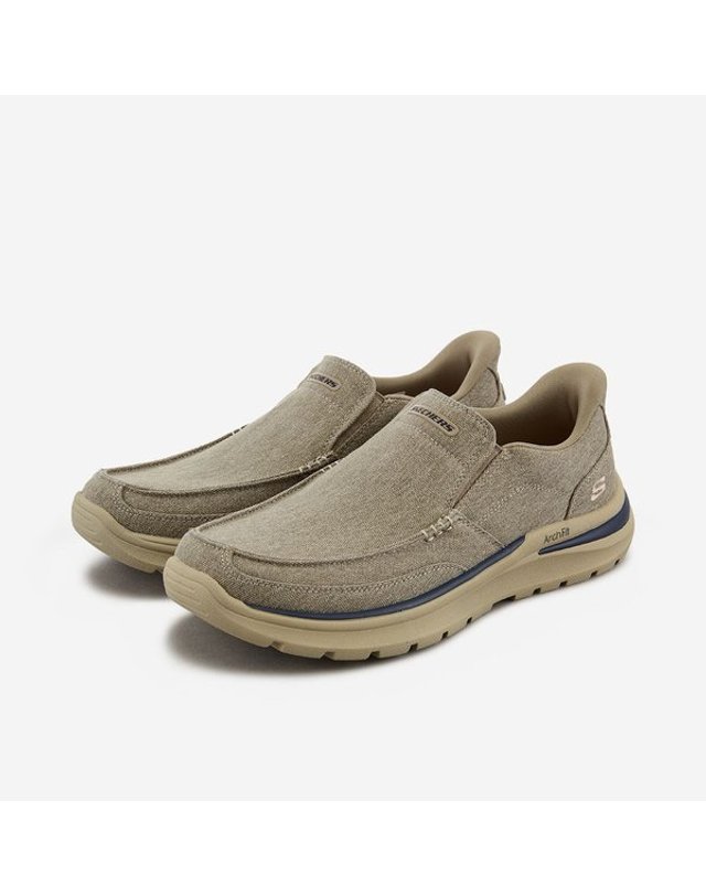 SKECHERS [갤러리아] 스케쳐스USA 남성 슬립인스 아치핏 슈페리얼 2종-TW 착용컷