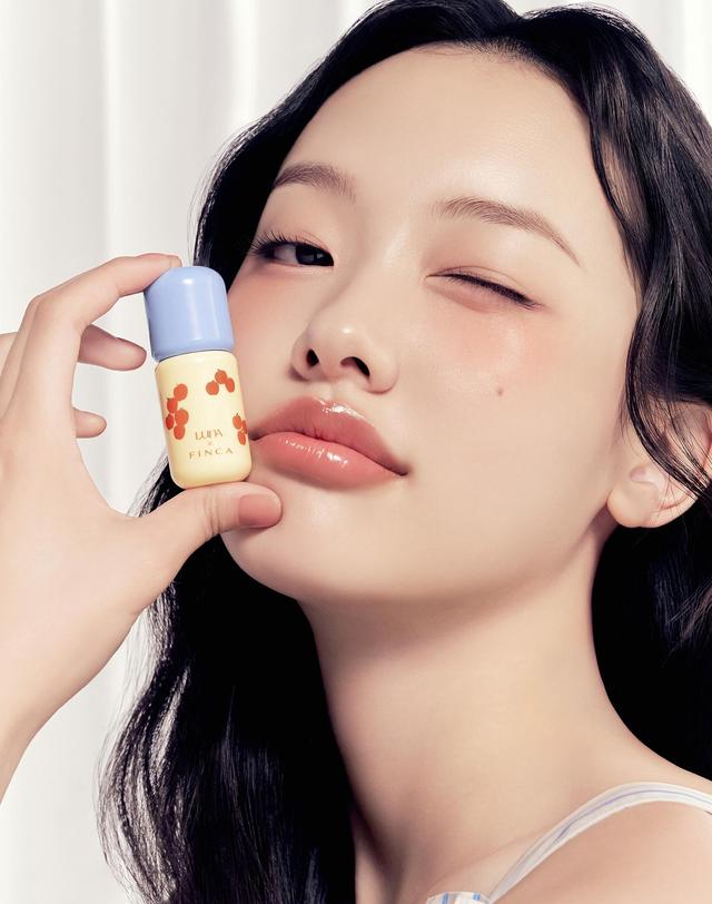 루나 [루나] 시럽 글로우 틴트 (FINCA콜라보 포함) 착용컷