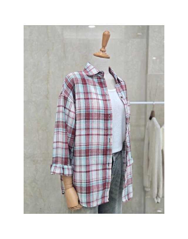 쿠바이투 [갤러리아] [쿠바이투] 25겨울 면체크셔츠 T54WSH03AX 착용컷