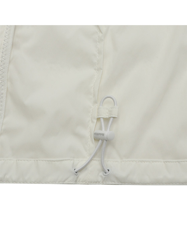 블랙앤화이트 [블랙앤화이트] 여성 솔리드 점퍼 1114LZGN_WHITE 착용컷
