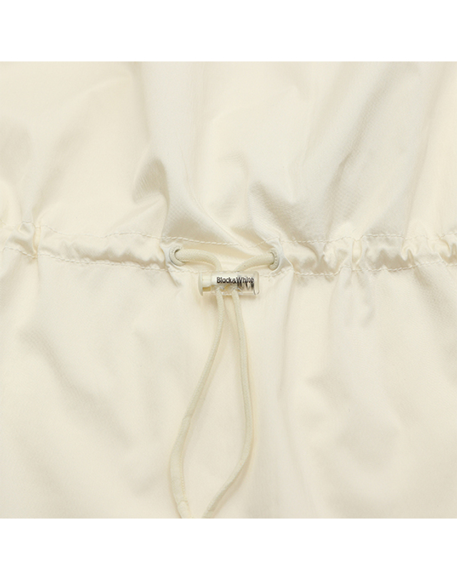 블랙앤화이트 [블랙앤화이트] 여성 허니콤 조직요크 등판우븐배색 가디건 2803LZKR_IVORY 착용컷