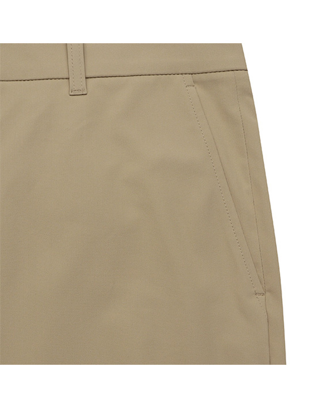 블랙앤화이트 [블랙앤화이트] 남성 기능성 폴리스판 기본 팬츠 5904GZSS_BEIGE 착용컷