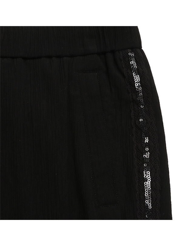 블랙앤화이트 [블랙앤화이트] 여성 크리즈 점퍼 셋업 조거 팬츠 5054LZWR_BLACK 착용컷