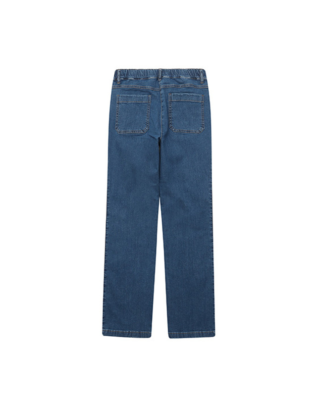 블랙앤화이트 [블랙앤화이트] 여성 여름 데님 세미 부츠핏 팬츠 5414LZWD_NAVY 착용컷