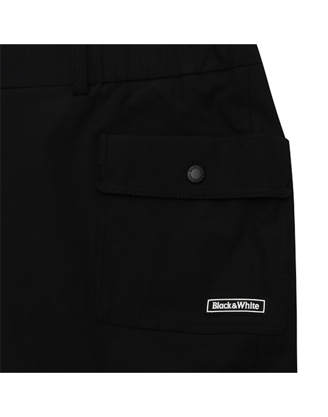블랙앤화이트 [블랙앤화이트] 여성 아웃 포켓 조거팬츠 5904LZSS_BLACK 착용컷