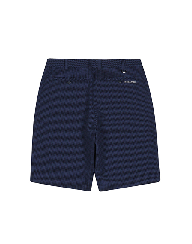 블랙앤화이트 [블랙앤화이트] 남성 잔체크 서커 하프 팬츠 5715GZWP_NAVY 착용컷