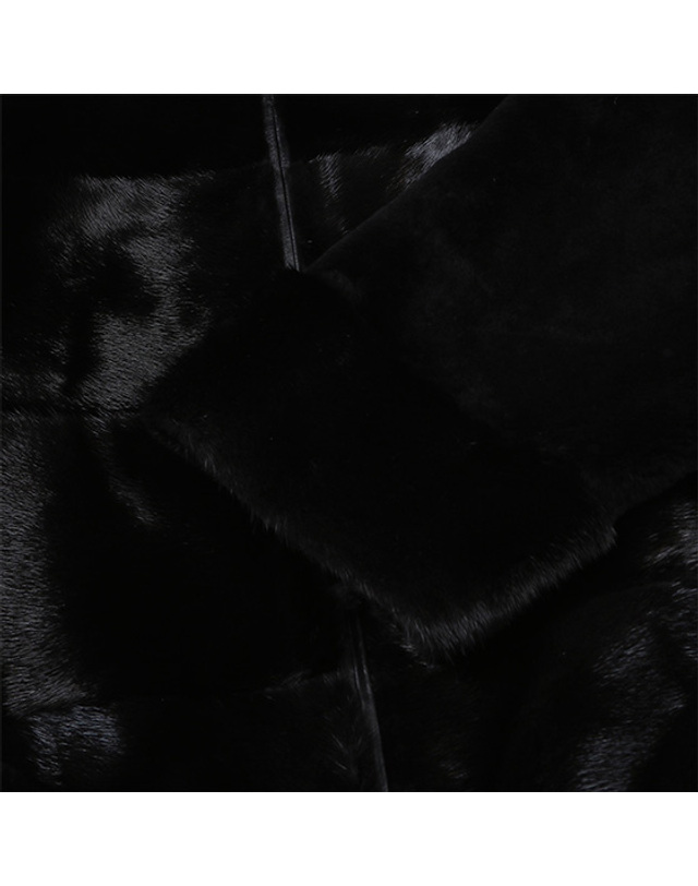 블랙앤화이트 [블랙앤화이트] 여성 밍크 콤비 무스탕 1194LXGL_BLACK 착용컷