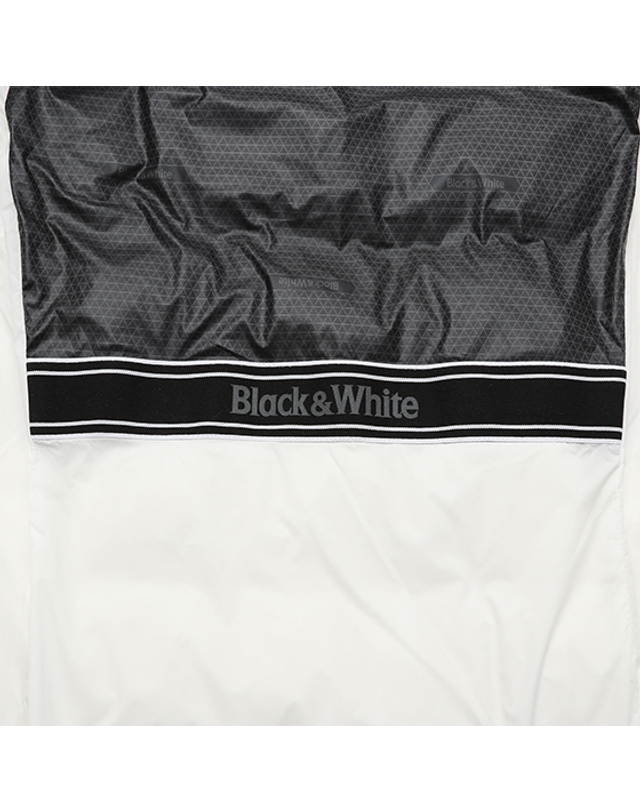 블랙앤화이트 [블랙앤화이트] 여성 폭스 트리밍 베스트 1003LXWN_WHITE 착용컷