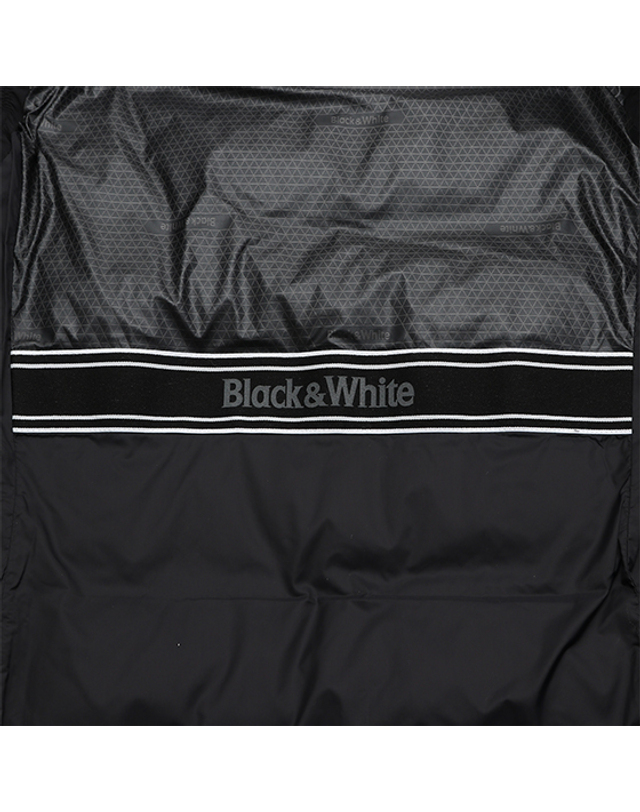 블랙앤화이트 [블랙앤화이트] 여성 폭스 트리밍 베스트 1003LXWN_BLACK 착용컷