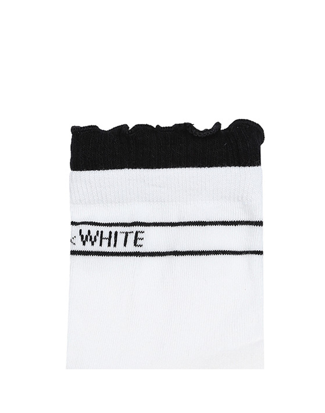 블랙앤화이트 [블랙앤화이트] 여성 프릴포인트 중목 양말 8125LXSC_WHITE 착용컷