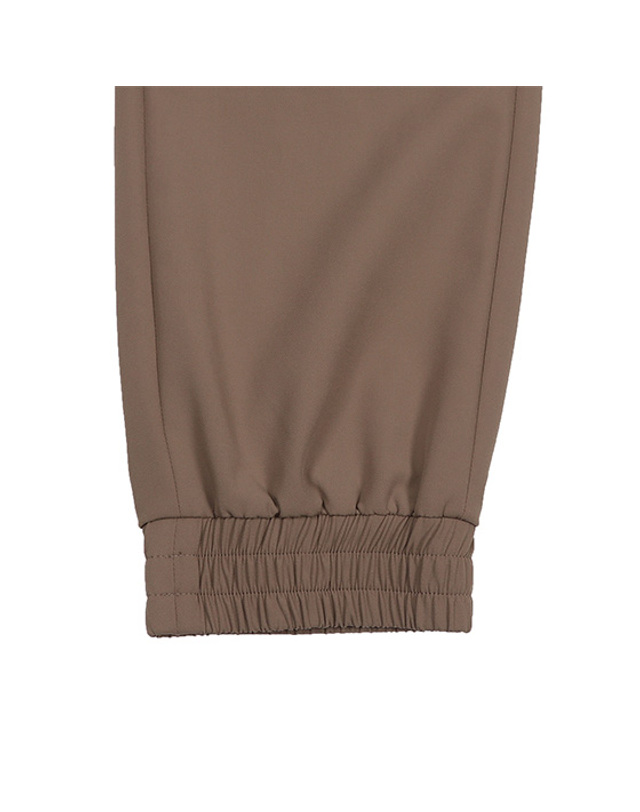 블랙앤화이트 [블랙앤화이트] 여성 변형 포켓 조거 팬츠 5015LBWN_BEIGE 착용컷