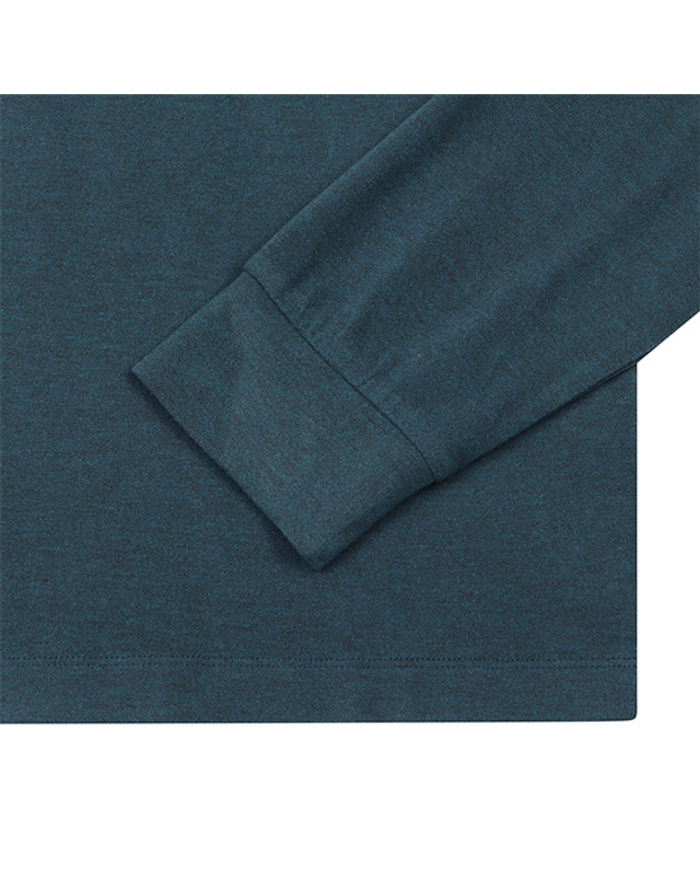 블랙앤화이트 [블랙앤화이트] 남성 AR 기모 티셔츠 9345GBSA_BLUE GREEN 착용컷