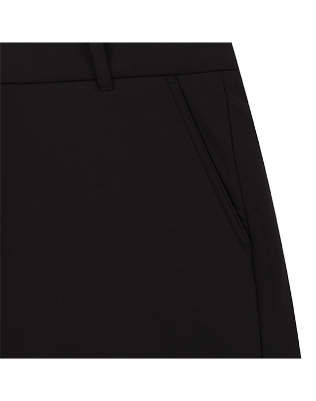 블랙앤화이트 [블랙앤화이트] 남성 베이직 스트레치 패딩 팬츠 5235GDWN_BLACK 착용컷
