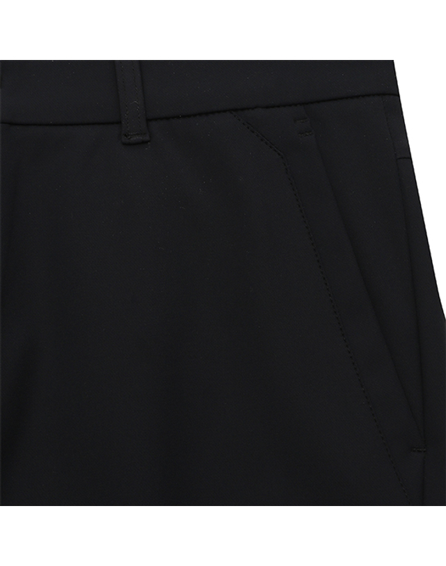 블랙앤화이트 [블랙앤화이트] 남성 가을 초두 기본바지 5063GXWN_BLACK 착용컷