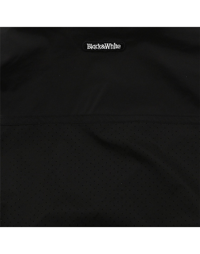 블랙앤화이트 [블랙앤화이트] 여성 여름 베스트 세트 점퍼 1162LCGL_BLACK 착용컷