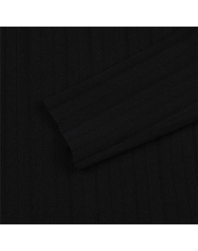 블랙앤화이트 [블랙앤화이트] 여성 봄 밑단 스칼럽 포인트 풀오버 2201LAVB_BLACK 착용컷