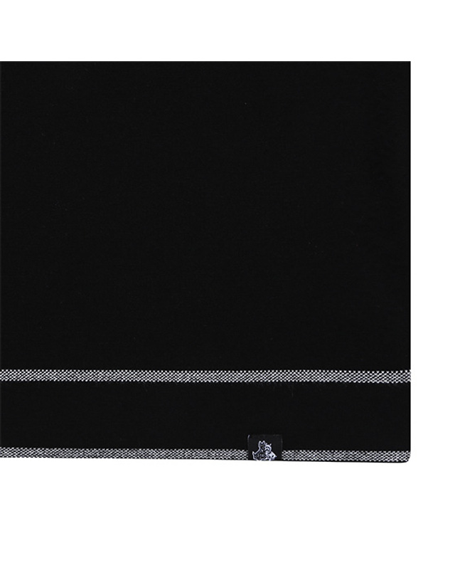 블랙앤화이트 [블랙앤화이트] 여성 테리어 원포인트 라운드 베스트 2006LAVR_BLACK 착용컷