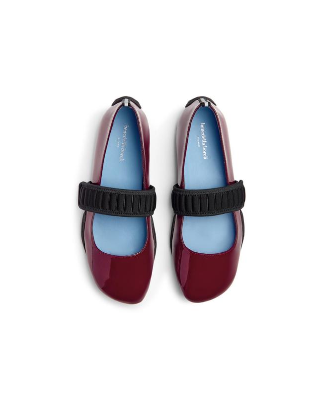 베네데타보롤리 Bianca Sneakerina Currant 착용컷