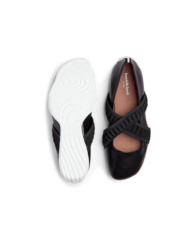 베네데타보롤리 Bianca Sneakerina Black 착용컷