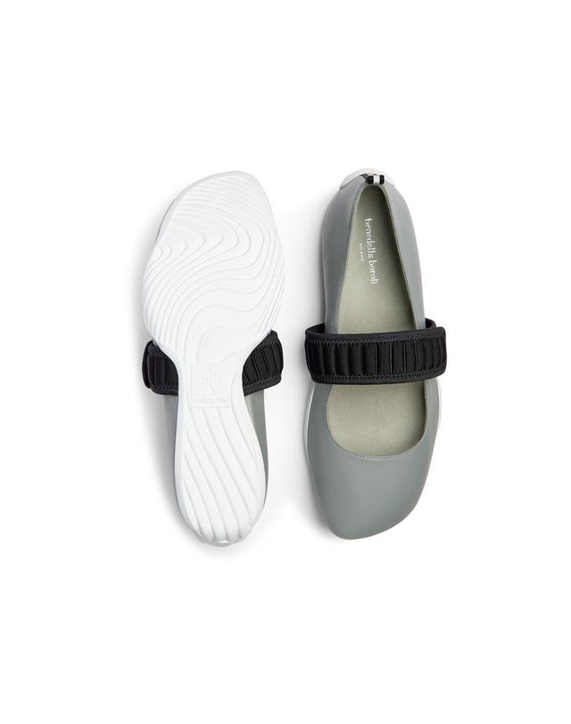 베네데타보롤리 Bianca Sneakerina Rain 착용컷