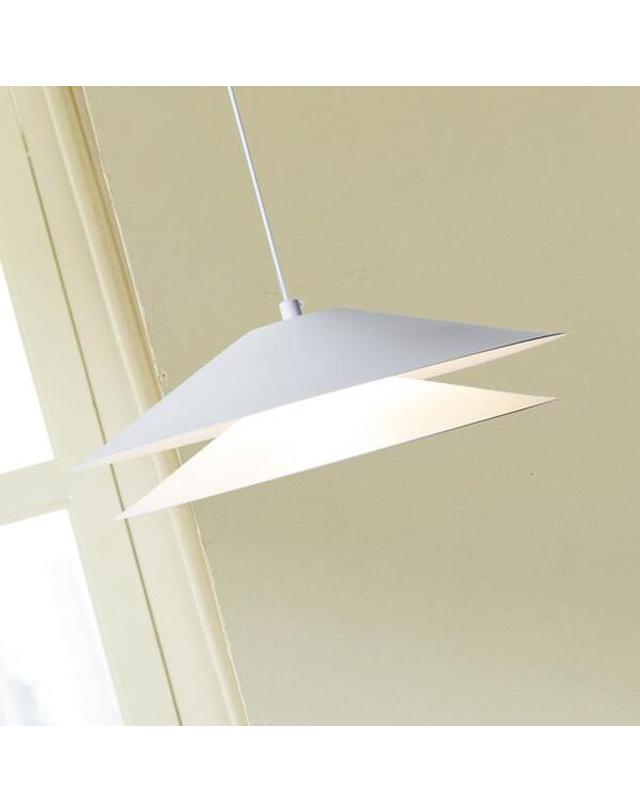 휴빛조명 미쓰 펜던트 조명 식탁등 LED 15W COB 주백색 착용컷