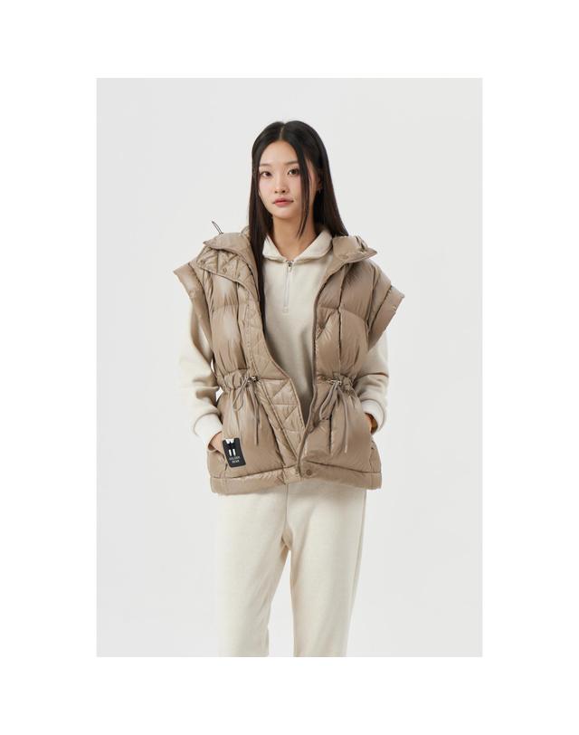 골든베어 (W) Mid Length Down Vest G5VAW25801BRX 착용컷