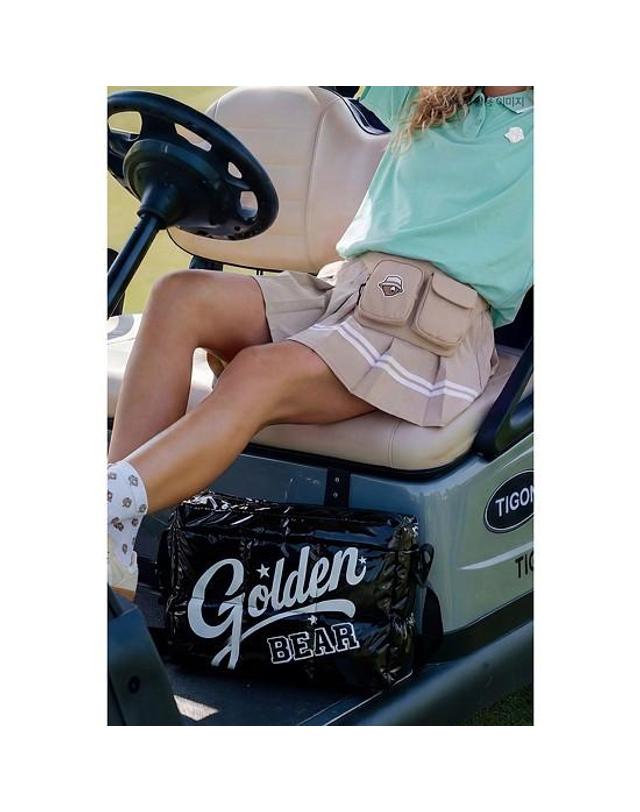 골든베어 (U) Cooler Cross Bag G6GJX26311BKX 착용컷