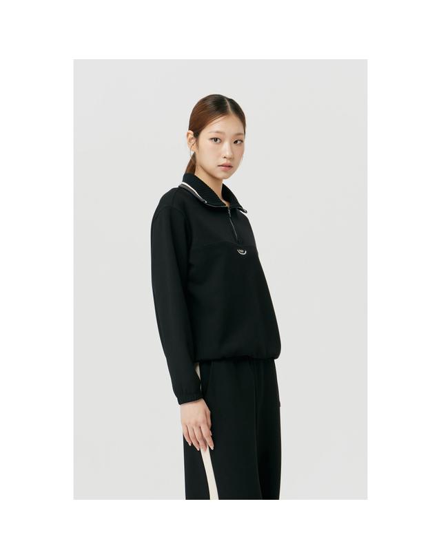 골든베어 (여성) Wing-Collar Pullover (SET UP) G5TAW26004BKX 착용컷