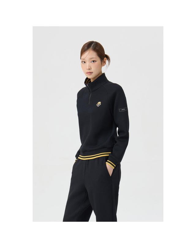 골든베어 (여성) Double-Faced Half-Zip Pullover (SET UP) G5TAW26005BKX 착용컷
