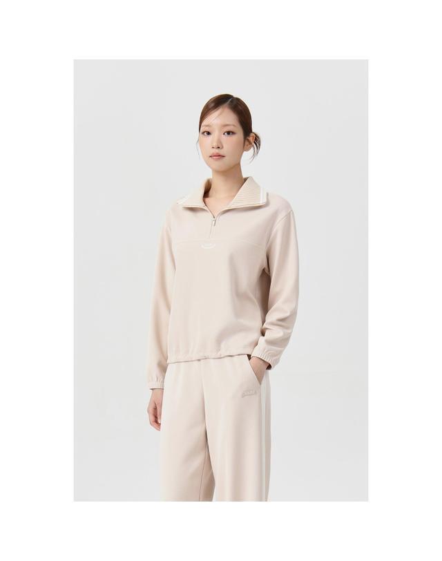 골든베어 (여성) Wing-Collar Pullover (SET UP) G5TAW26004BEX 착용컷