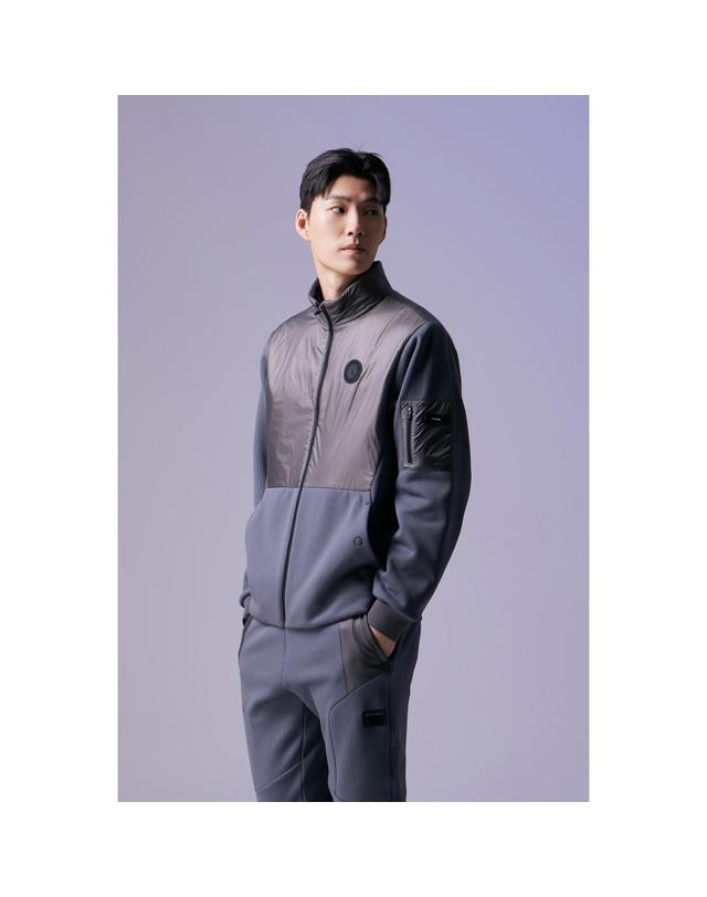 골든베어 (남성) Hybrid Soft-shell Full-Zip Jumper G4UAW26505DGX 착용컷