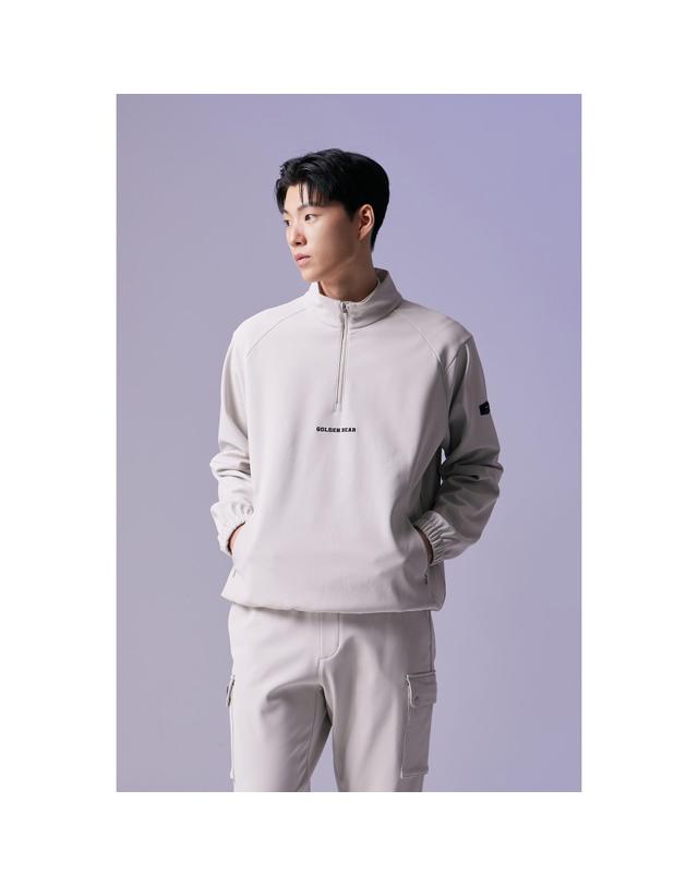 골든베어 (남성) Brushed Back Woven Patched Half-Zip G4TAW26502BEX 착용컷
